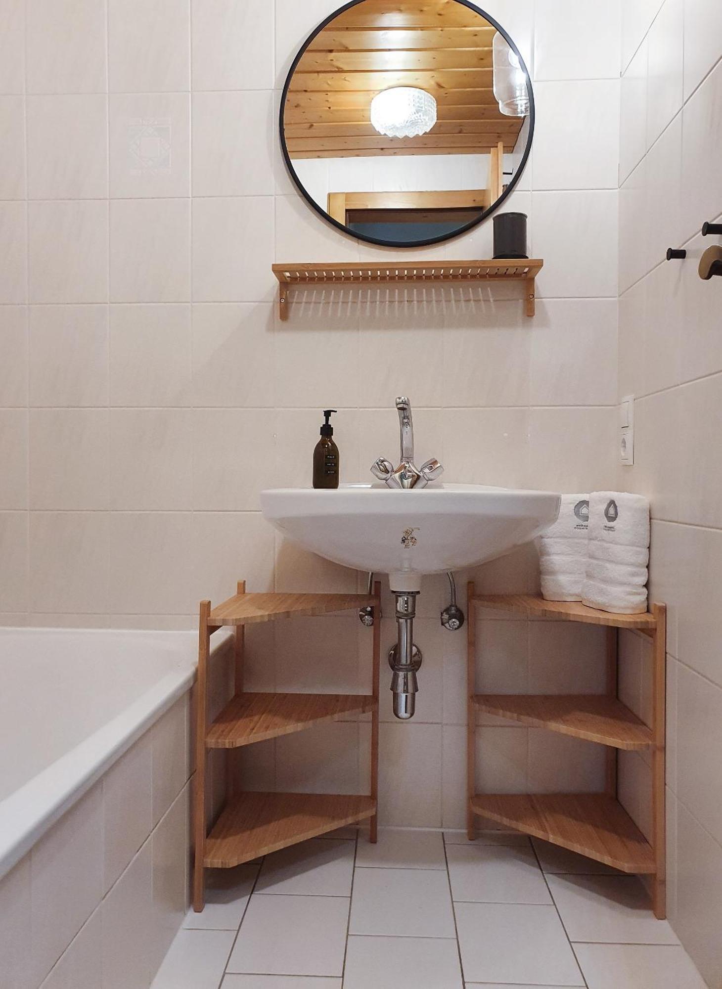 אינסברוק Alpenflair Apartment Mit Balkon - Inkl Parkplatz #1 מראה חיצוני תמונה